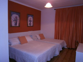 Гостиница Hostal Don Pepe  Фигерас